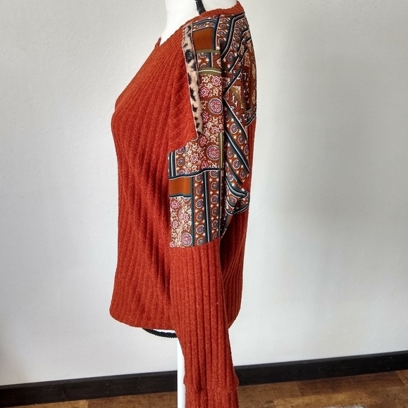 SALE 🛍️ MAURICES burnt orange mix print ribbed top Womens size S - Picture 5 of 11